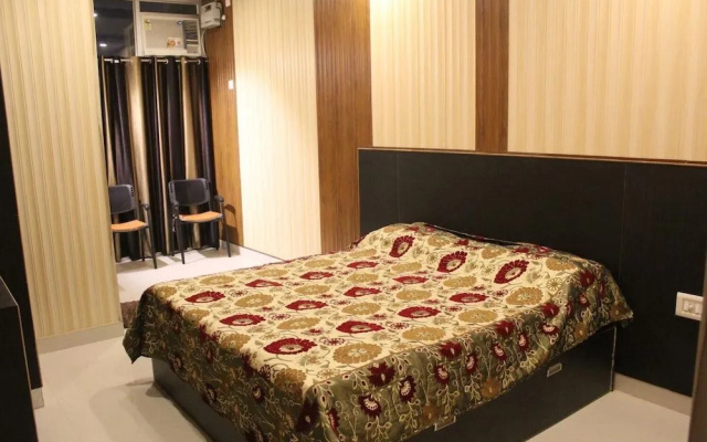 Hotel Gokul inn