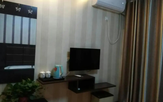 Lele Business Hotel