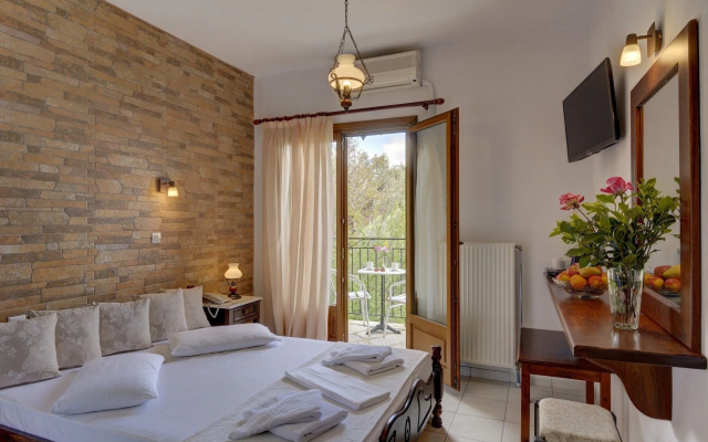 Hotel Agnadi-Horefto
