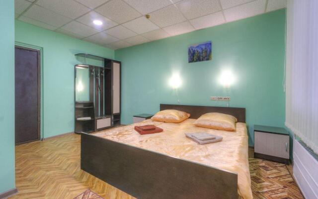 Отель Leon Minihotel Москва комната для гостей