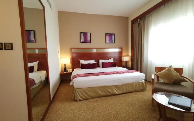 Отель Landmark Grand Hotel
