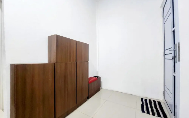RedDoorz @ Permata Hijau Batu Aji