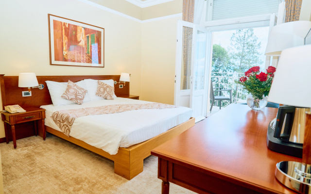 BRISTOL Hotel Opatija