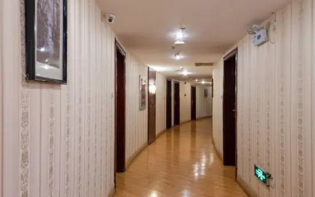 Jiaxin Mingzhu Hotel (Kunming Expo Garden Branch)