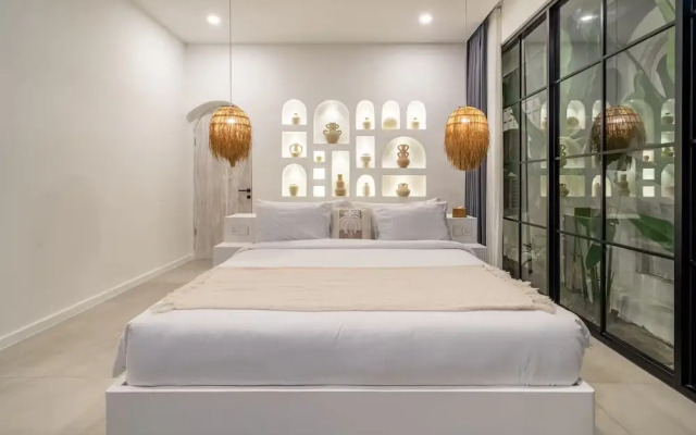 White Shell Villa 1