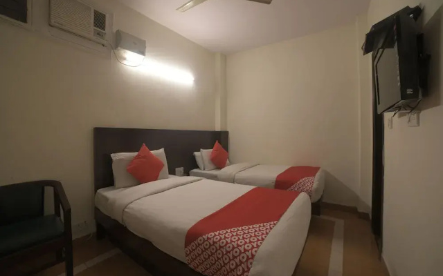 OYO 31020 Hotel Gaylord