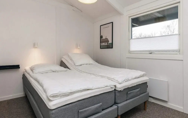 6 Person Holiday Home in Hals