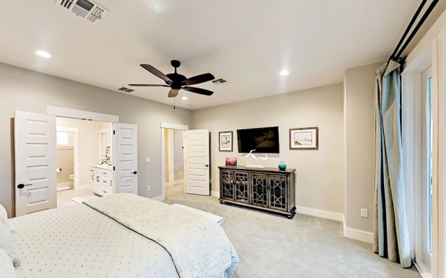 132 Reserve - 3 Br Home