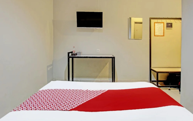 OYO 91819 Larich Guest House
