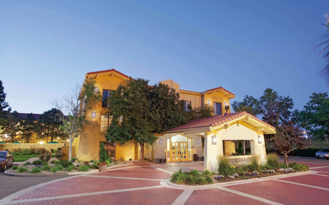 Travelodge by Wyndham Golden/Denver