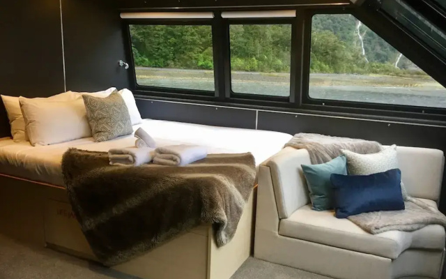 Fiordland Discovery