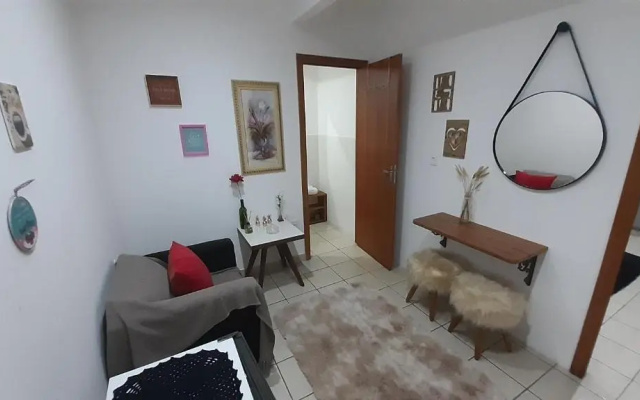 Suite climatizada, ao lado da praca principal