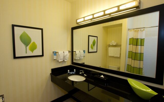 Fairfield Inn & Suites by Marriott Los Angeles West Covina 1