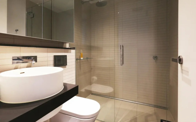 Fantastic 2 Bedroom Apartment In Melbourne's Southbank