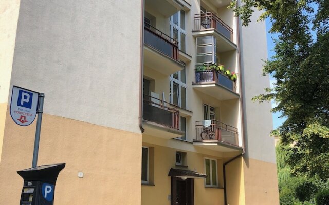 Отель Central Rental - Apartament Wygodny Польша, Белосток - отзывы, цены и фото номеров - забронировать отель Central Rental - Apartament Wygodny онлайн вид на фасад