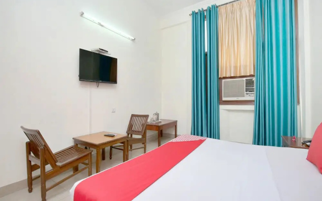 OYO 14324 Hotel towns pride