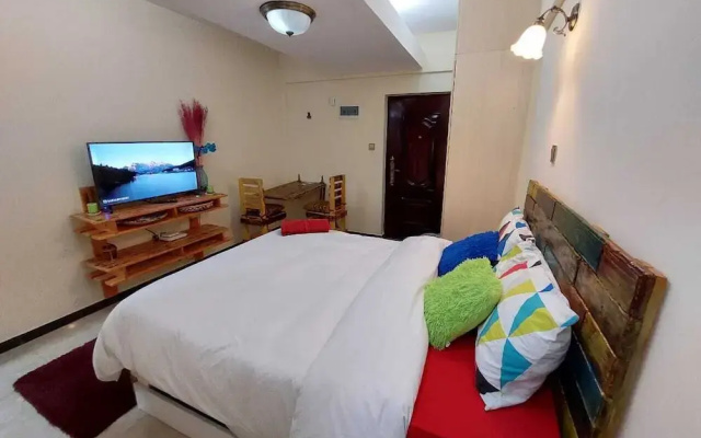 Stay.Plus Denis Garden Studio Apartment