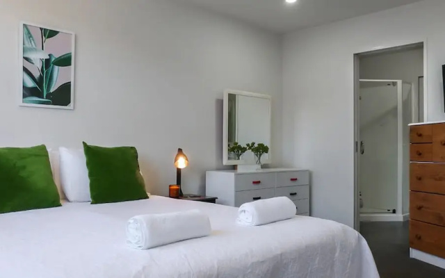 The Loft No 6