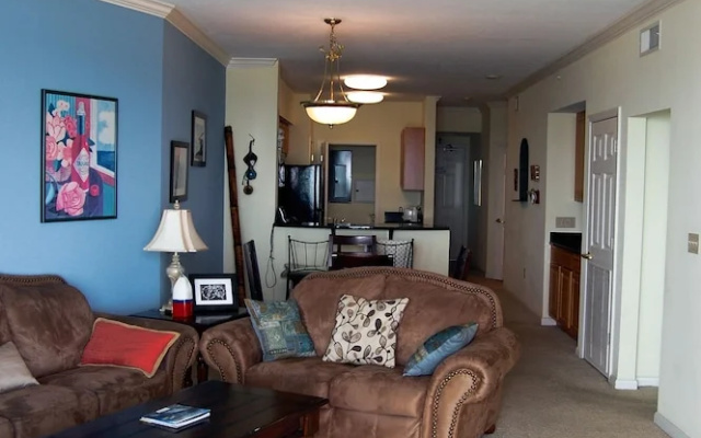 Legacy1-1107 2 Bedrooms 2 Bathrooms Condo