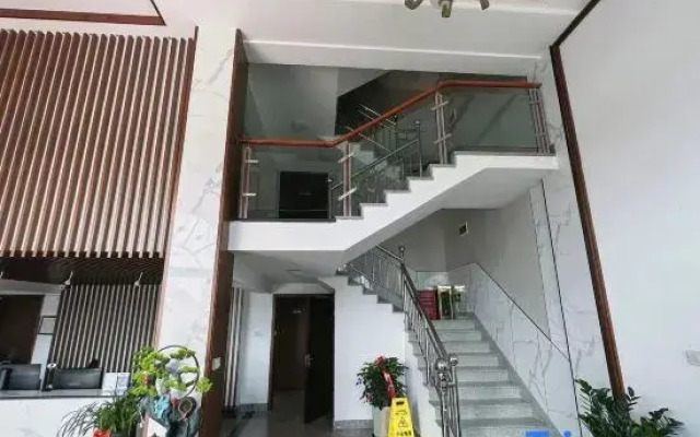 Yandangshan Qixiu Chinese Inn