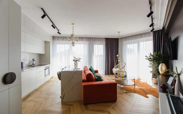 Exquisite Experience at EAS Residence