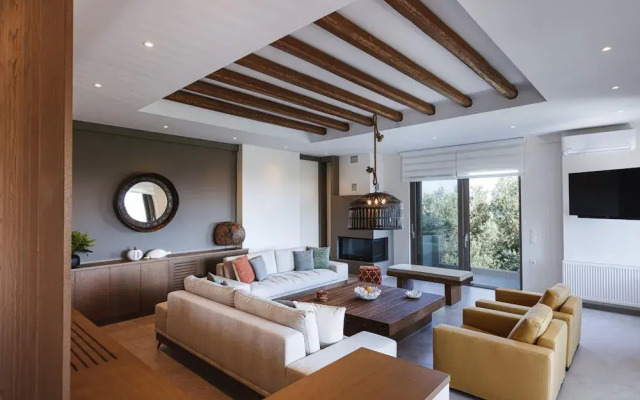 Villa Rizes Luxury in Maroulas