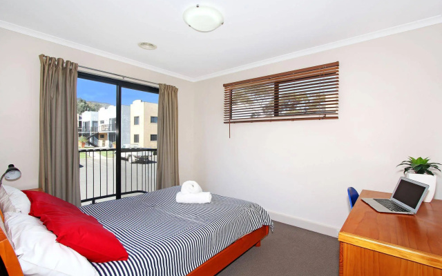 Amberoo Apartments
