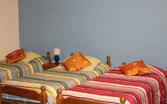Hostal Residencia en el Cerro