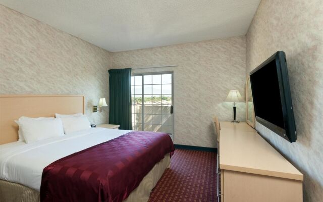 Ramada by Wyndham South El Monte 2