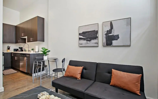 1BR Living - Lake 206 rep