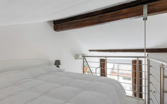 Cozy Mezzanine Apartment