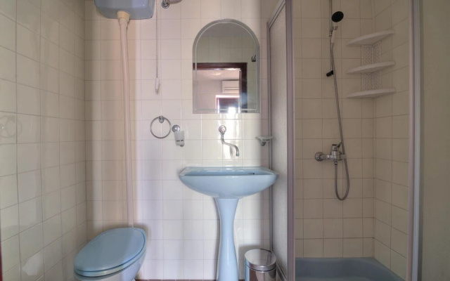 Beautiful Home in Jablanac With Wifi and 3 Bedrooms