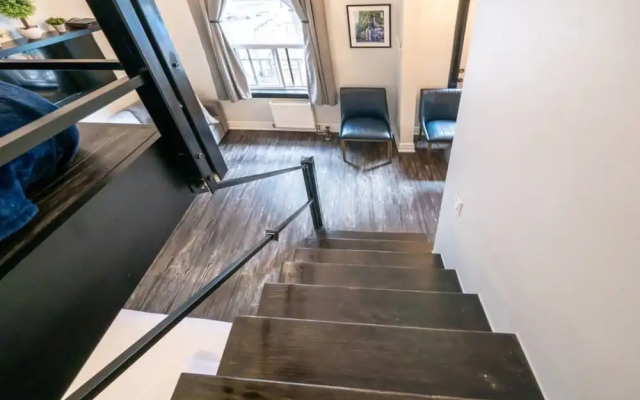 Modern 5 Bedroom Boutique Loft