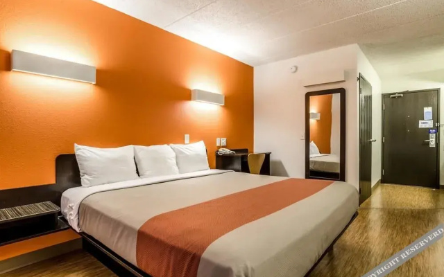 Motel 6 York