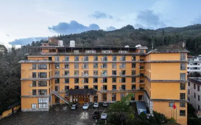 Yunti Hotel