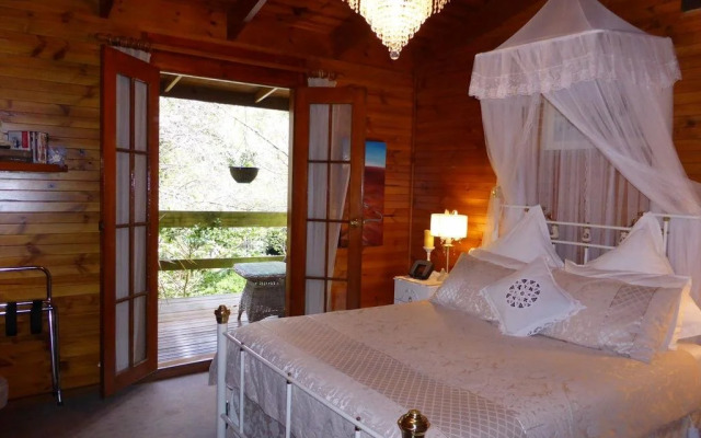 Aldgate Lodge Bed & Breakfast