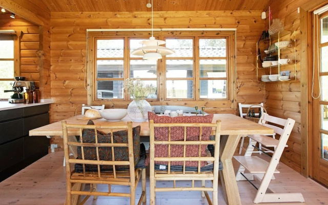 Peaceful Holiday Home in Højby near Beach