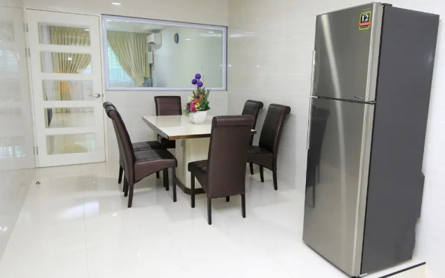 722 Homestay