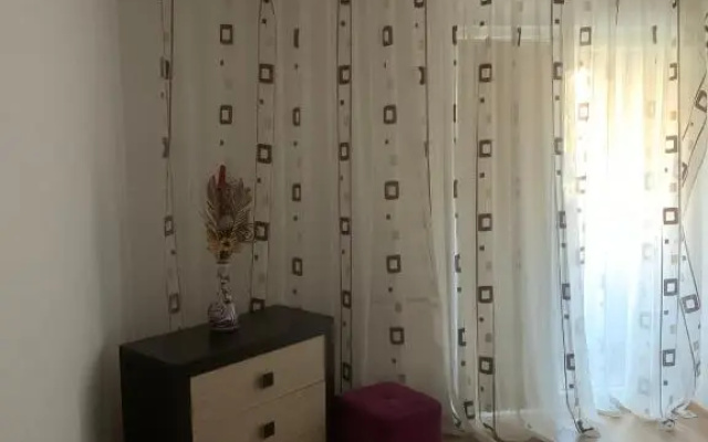 Catinca Home