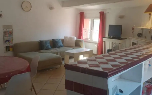 Appartement de charme avec terrasse tropézienne / Rooftop