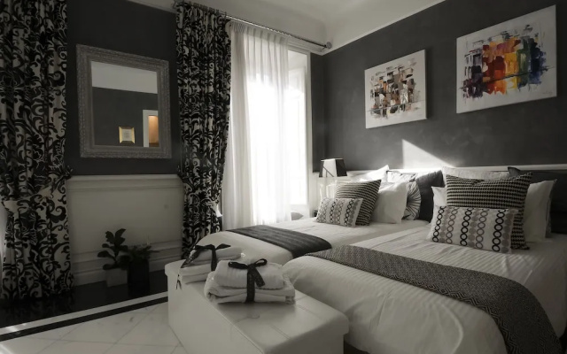 Suite Spagna 29 Luxury Apartment Spanish Steps View