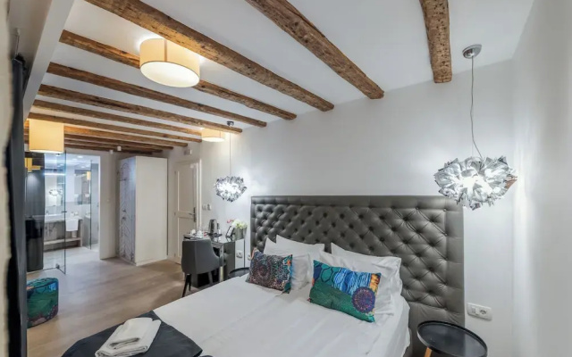 The Code Luxury Rooms
