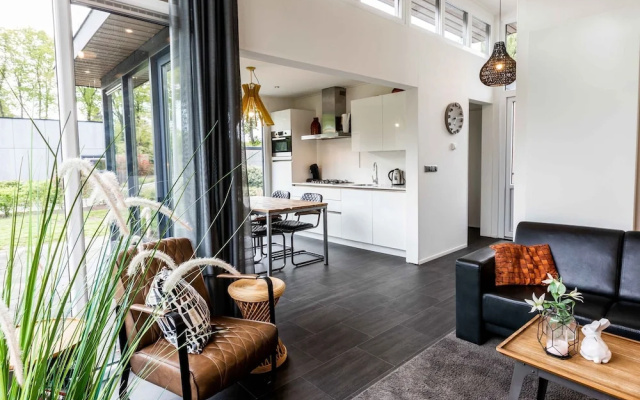 Modern Chalet Close to De Veluwe