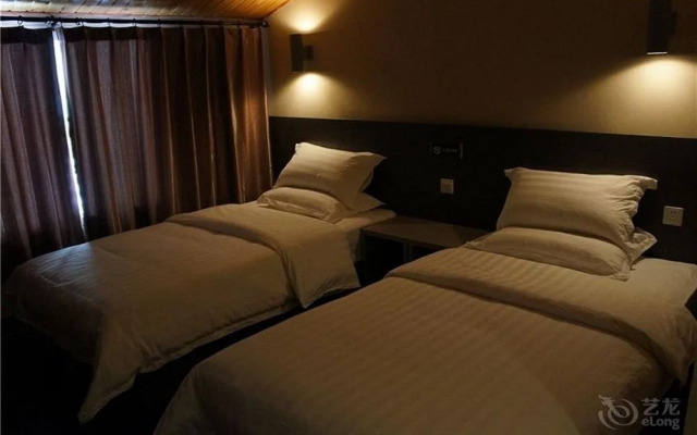 Xunji Hotel