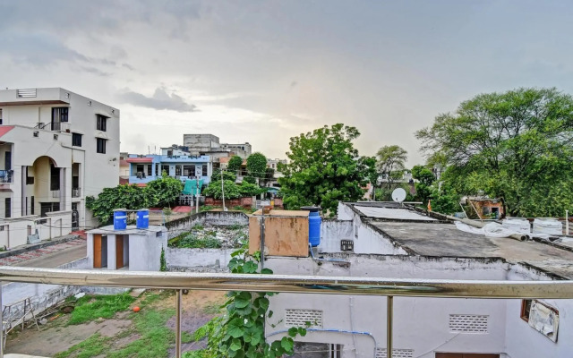 Flagship 92422 Hotel Ansh Plaza