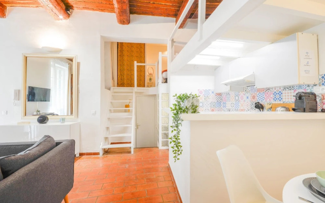 Charming & Central Apartment in Aix