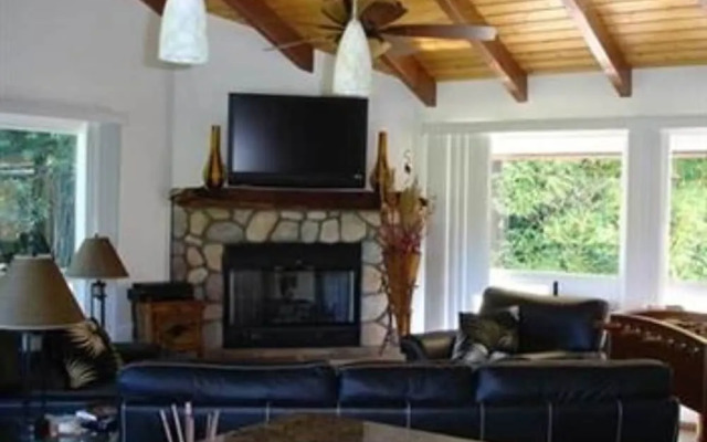 Bamboo Valley Inn