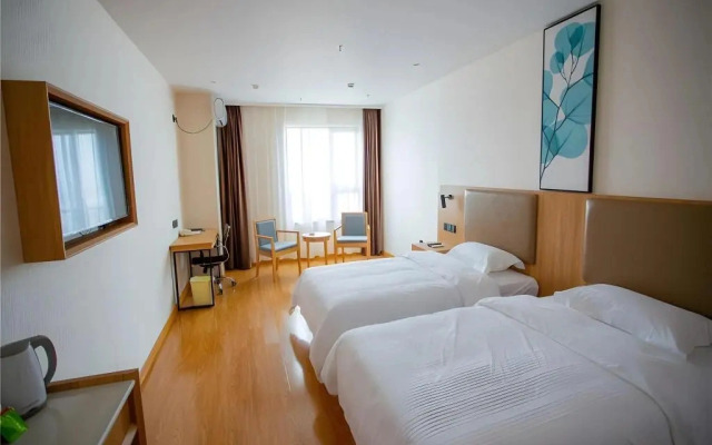 GreenTree Inn Qinzhou East Railway Station