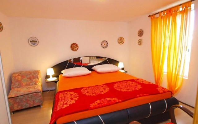 Apartment 1391