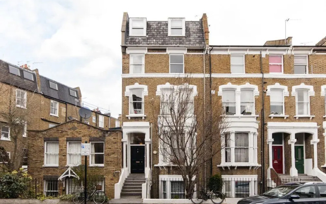 The Kensington Fielding House